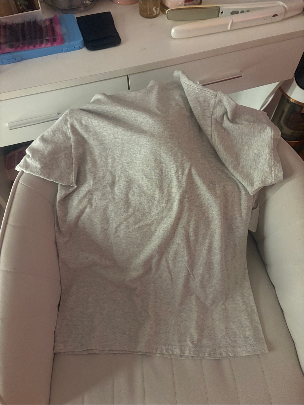Women’s
Basic Crewneck Tee in Light Pink - Picture 3 of 5